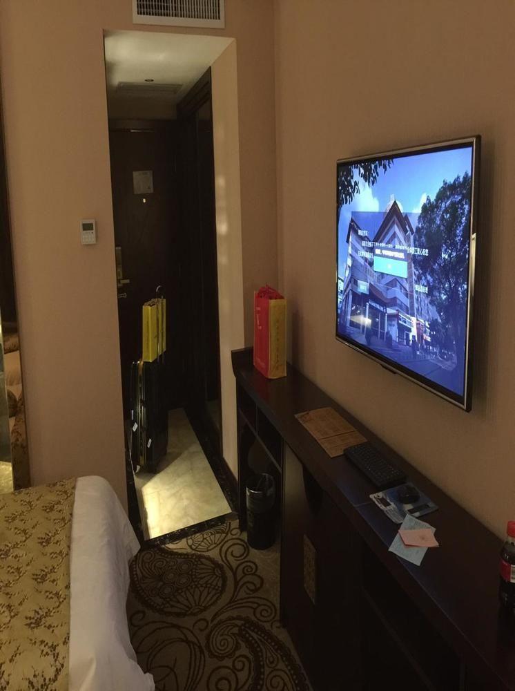 Guilin Golden Crown International Hotel Bagian luar foto