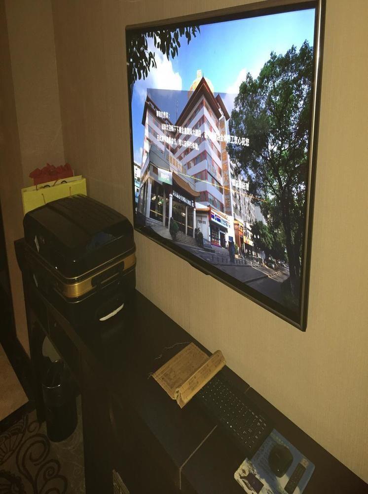 Guilin Golden Crown International Hotel Bagian luar foto