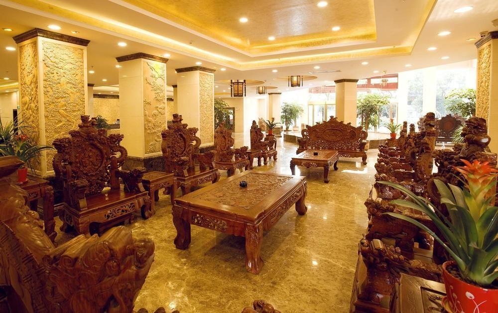 Guilin Golden Crown International Hotel Bagian luar foto
